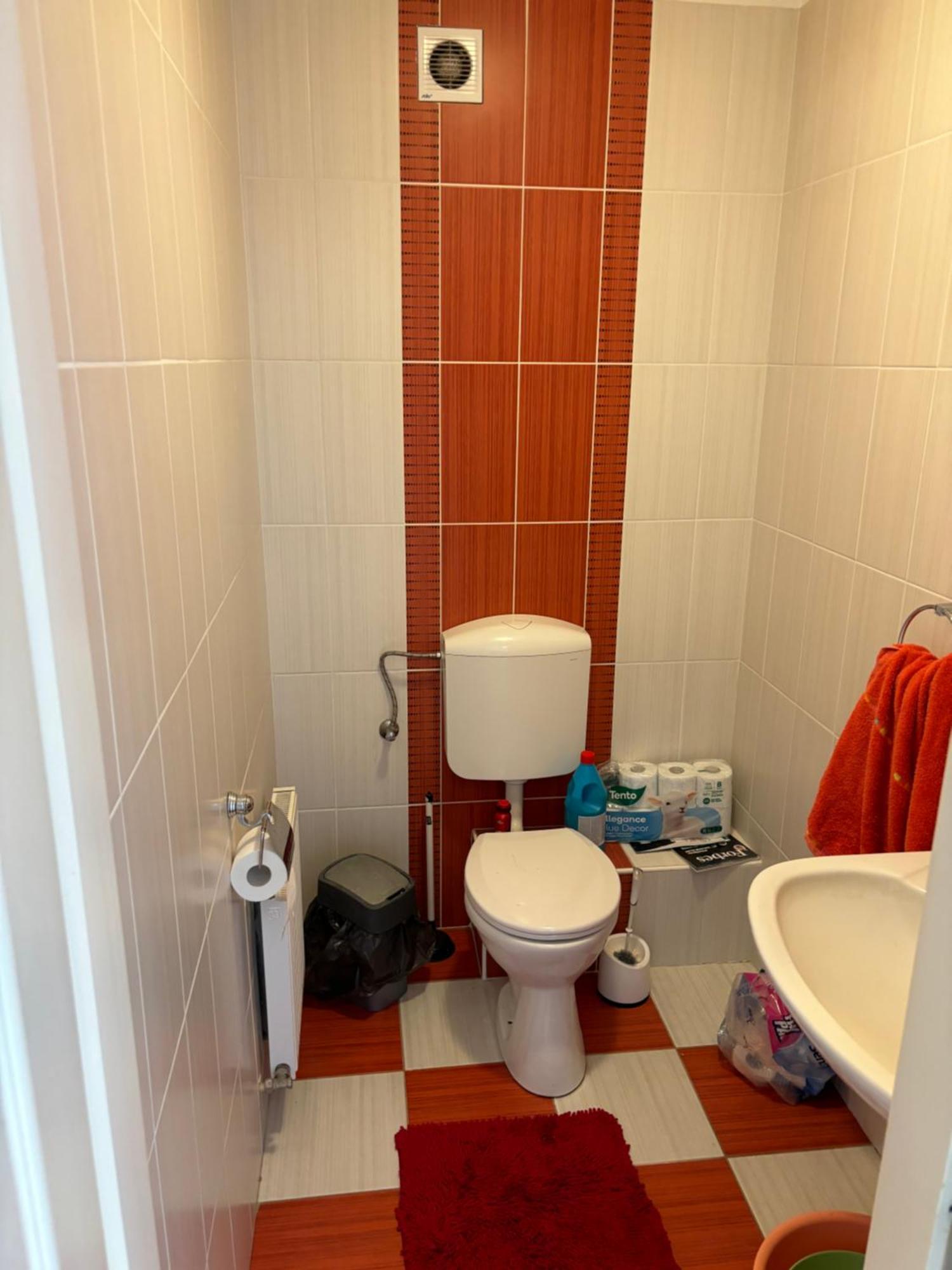 Ujszeru, Jol Felszerelt Lakas A Varos Sziveben, Ingyenes Parkolassal! Debrecen Dış mekan fotoğraf
